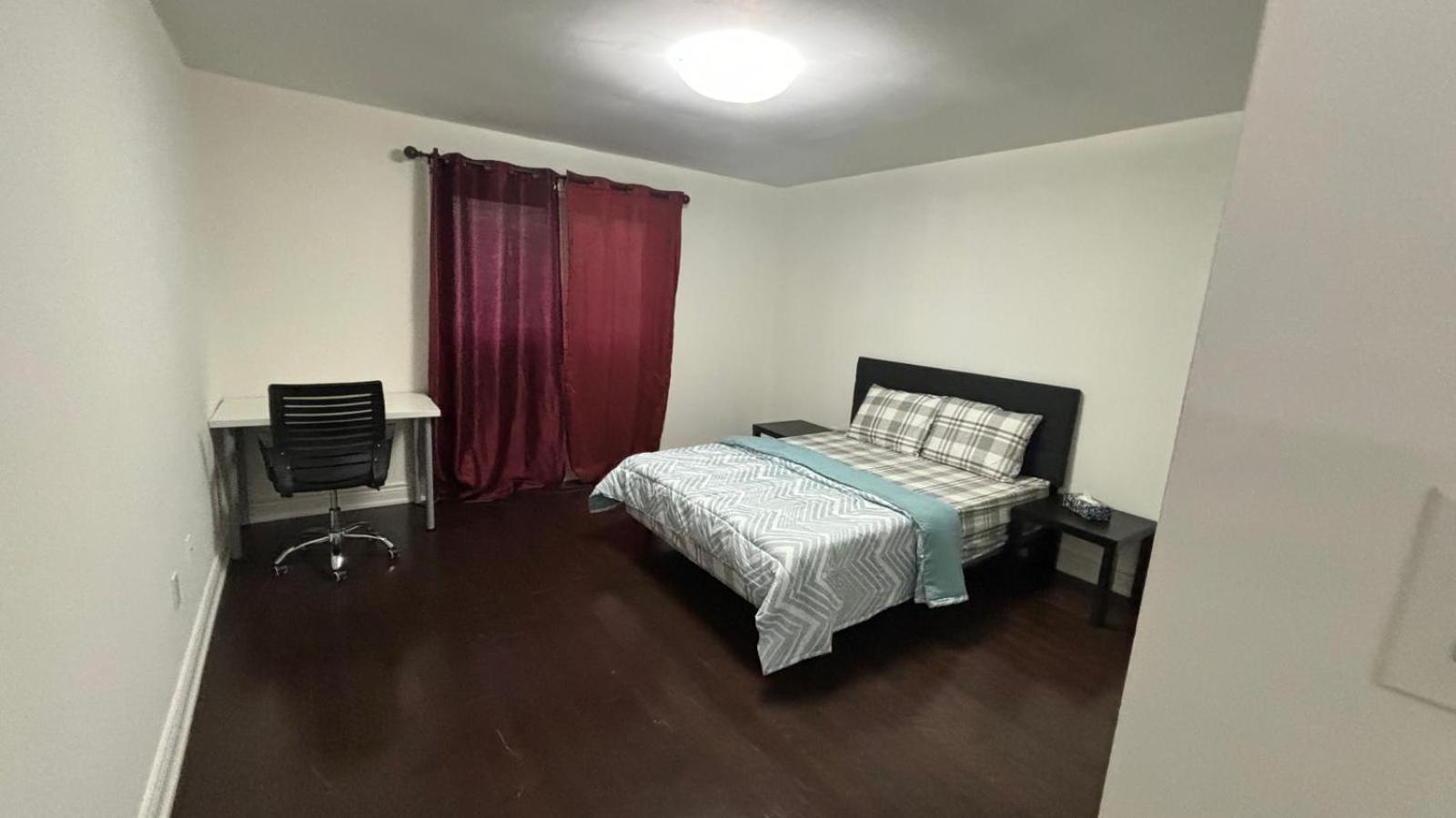 Hollywell Apartment Mississauga Exterior photo